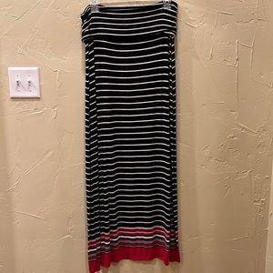 Max Studio maxi skirt, black/red/white stripe, size M